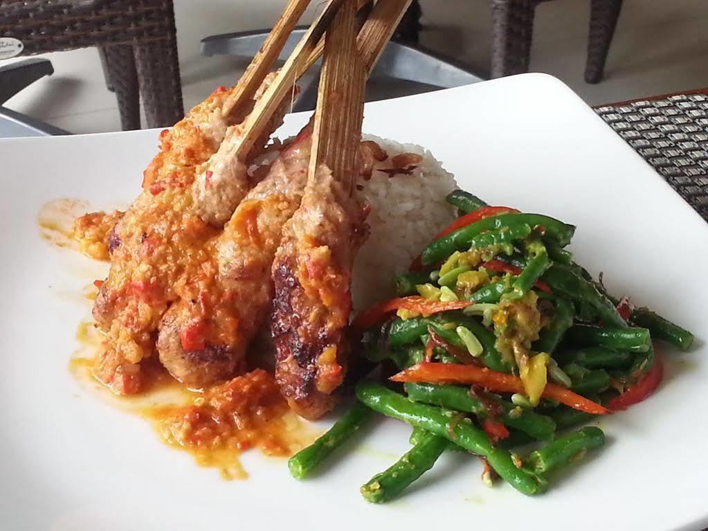 Hotel Bloo Bali Kuta Lombok